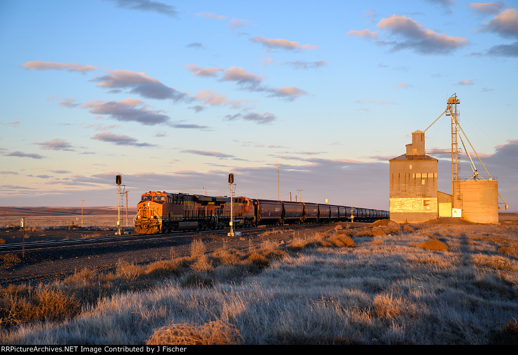 BNSF 7065